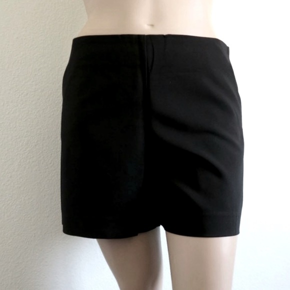 MAURICES Jeans Trouser Casual Shorts Black Plus Size 16 NWT - Picture 2 of 2